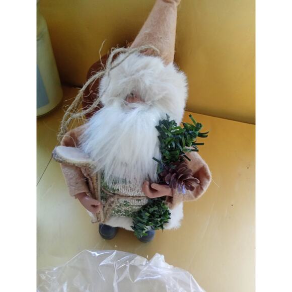 North Pole Trading Co Woodland Santa Set 2 Piece - Picture 4 of 8